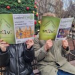 Mit einem Abo des LandesECHO sind Sie immer auf dem Laufenden, was sich in den deutsch-tschechischen Beziehungen tut – in Politik, Gesellschaft, Wirtschaft oder Kultur. Sie unterstützen eine unabhängige, nichtkommerzielle und meinungsfreudige Zeitschrift. Außerdem erfahren Sie mehr über die deutsche Minderheit, ihre Geschichte und ihr Leben in der Tschechischen Republik.