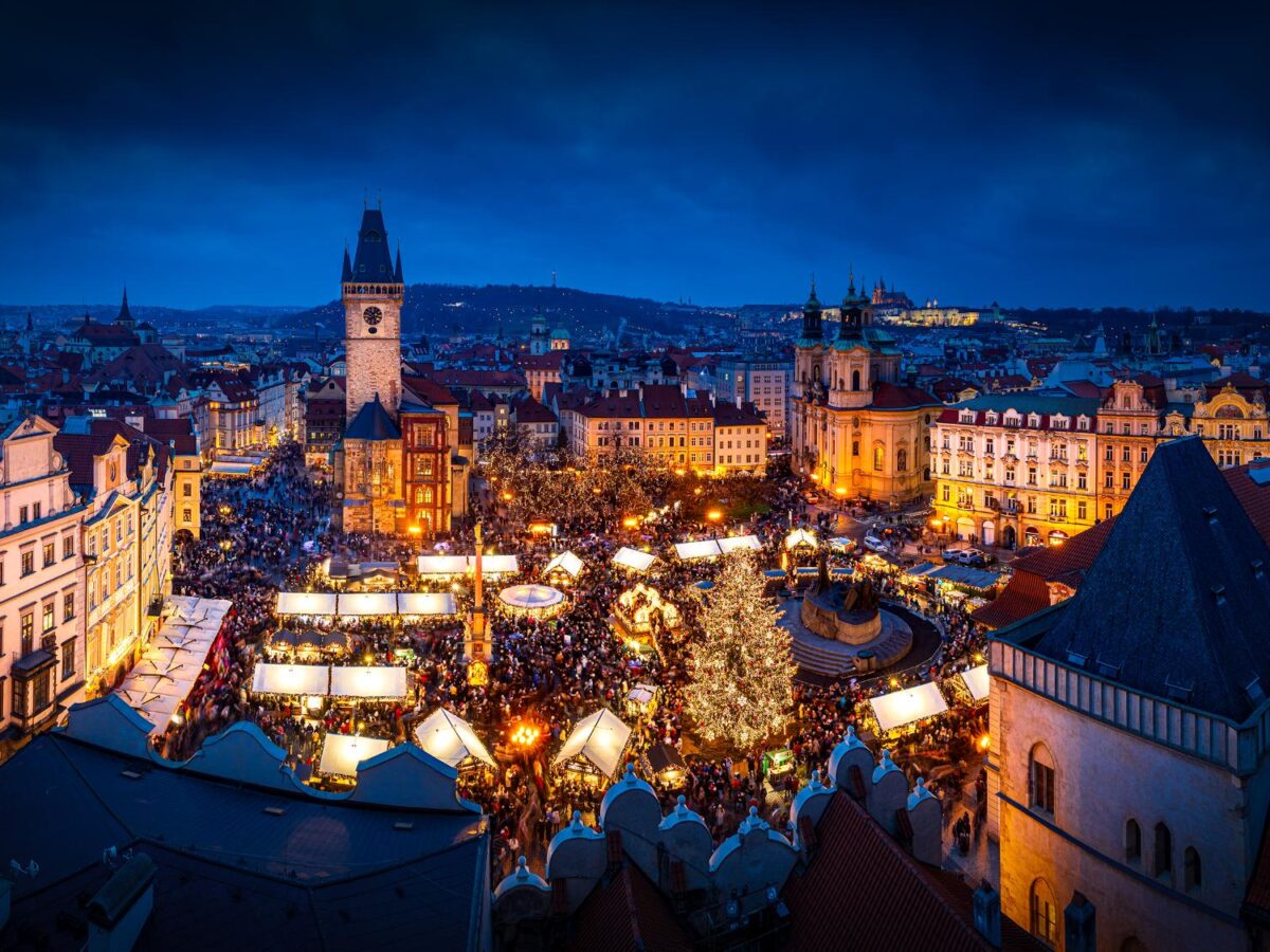 Der derzeitige Hepatitis-Ausbruch in Tschechien ist kein Grund, nicht auf einen der vielen Weihnachtsmärkte zu gehen – wenn Sie bestimmte Hygienemaßnahmen beherzigen.