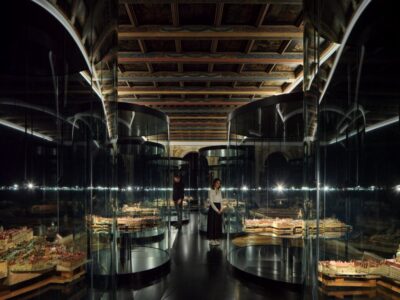 Einblick in die Ausstellung "Die Stadt im Wandel der Zeit" im wiedereröffneten Museum der Stadt Prag in Florenc.