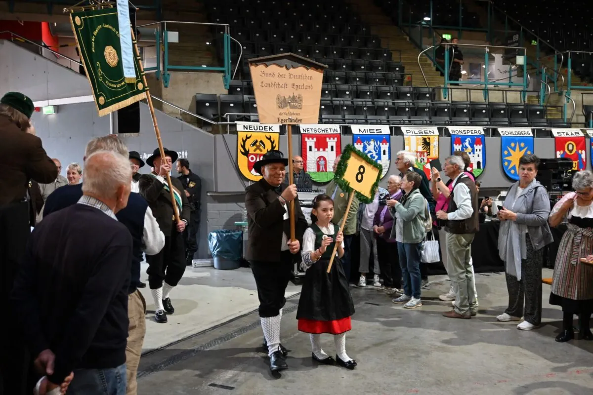 Gegen den Sudetendeutschen Tag - hier ein Bild aus dem Jahr 2025 - regt sich Protest: Die SPD möchte verhindern, dass das jährliche Treffen der Sudetendeutschen in diesem Jahr in Brünn stattfindet.