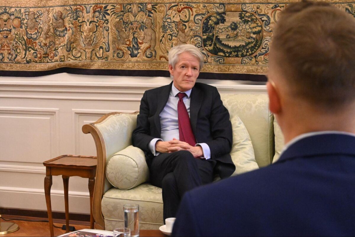 Botschafter Peter Reuss im Interview mit dem LandesEcho.