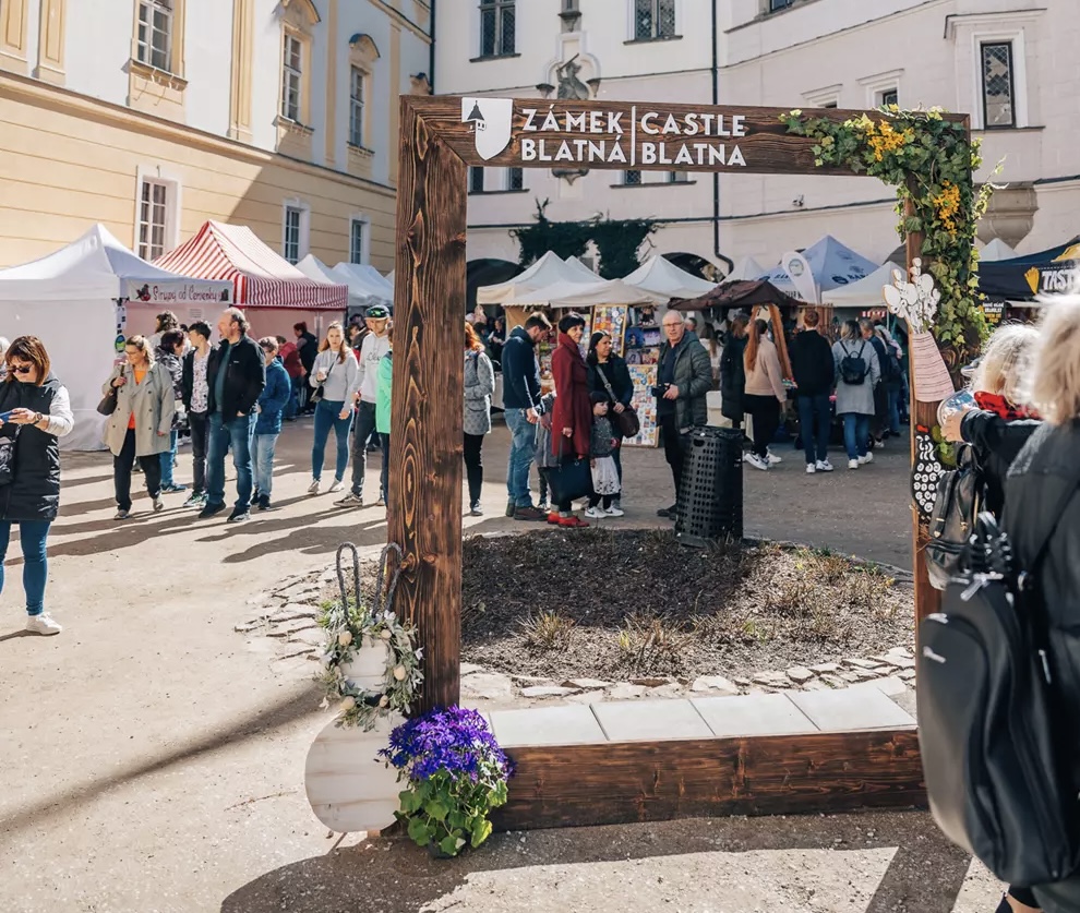 Der Ostermarkt in Blatna