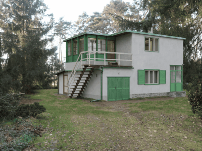 Das Sommerhaus vom tschechischen Autor Bohumil Hrabal in Kersko ist nach einem Antrag der Mittelböhmischen Region jetzt Nationales Kulturerbe.