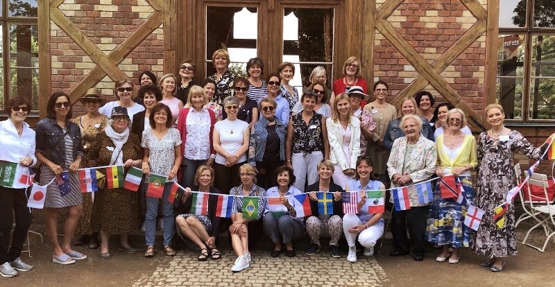 Die Mitglieder der International Women’s Association of Prague