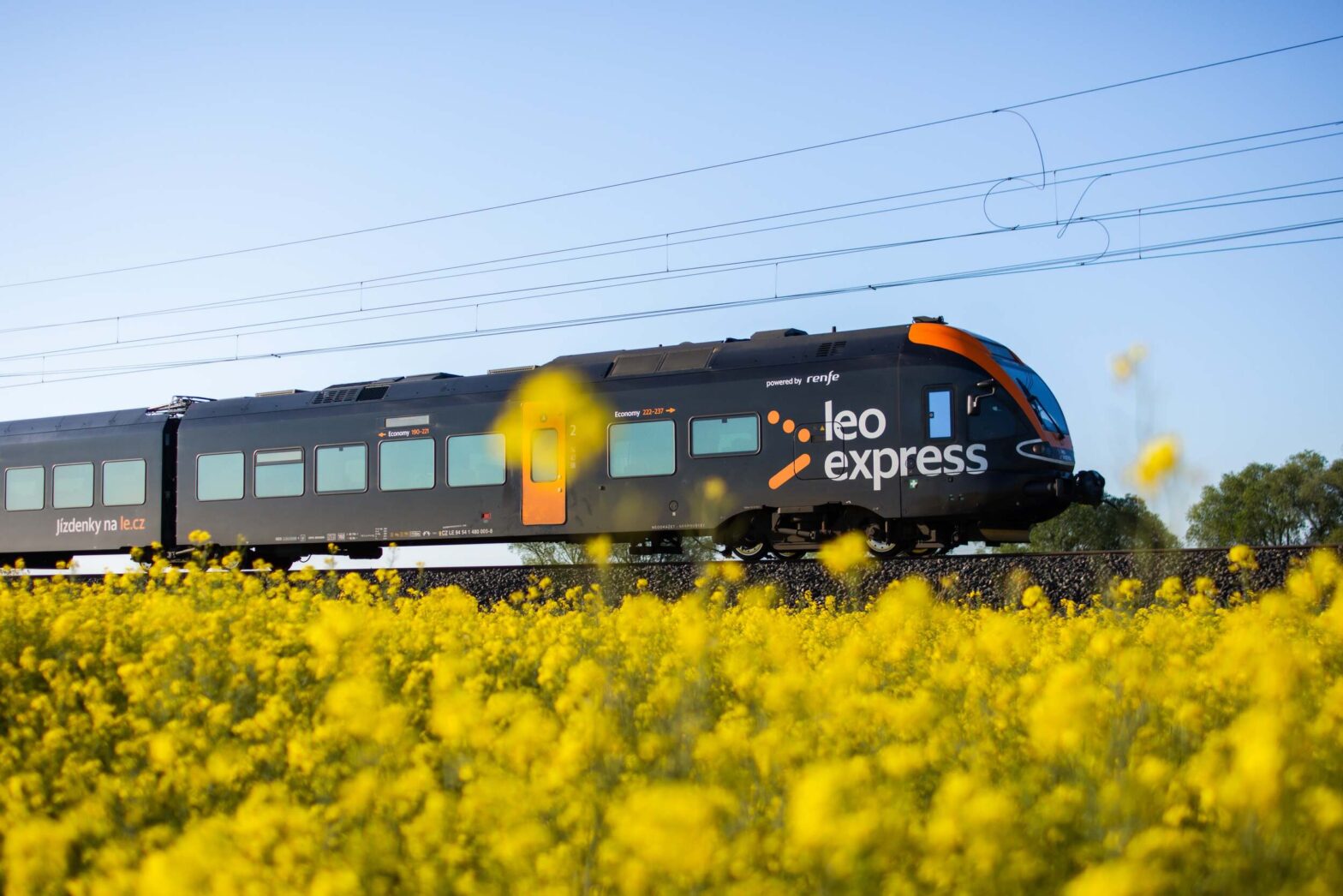 Das Verkehrsunternehmen Leo Express ist ab Dezember 2026 neuer Betreiber der Bahnstrecke Prag-München.