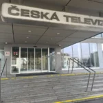 Die tschechische Regierung will die Gebühren für das Tschechische Fernsehen (Česká televize) und den Tschechischen Rundfunk (Český rozhlas) abschaffen und die öffentlich-rechtlichen Medien künftig aus dem Staatshaushalt finanzieren.