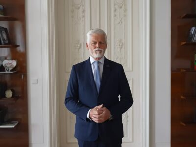 Tschechiens Präsident Petr Pavel bei seiner Stellungnahme am 23. Juni 2026. Gegen die Entscheidung der Regierung, ohne den Präsidenten zum kommenden NATO-Gipfel nach Ankara zu fahren, will Pavel Klage beim Verfassungsgericht erheben.