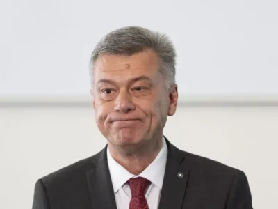 Anklage im Bitcoin-Skandal: Staatsanwaltschaft fordert Haftstrafen für Ex-Minister und Mitangeklagte