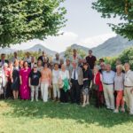 Rund 40 Mitglieder und Gäste kamen im August 2026 in Brannenburg zusammen, um das 75-jährige Bestehen der Seliger-Gemeinde zu feiern.