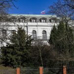 Die Russische Botschaft in Prag.