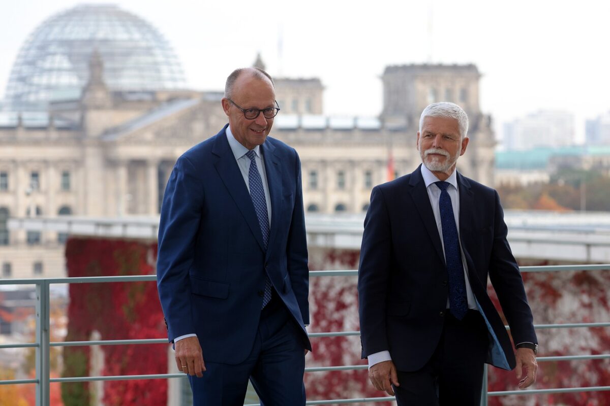 Bundeskanzler Friedrich Merz (links) empfing Tschechiens Präsidenten Petr Pavel am Mittwoch (21. Oktober) in Berlin. Im Mittelpunkt des Treffens standen die europäische Sicherheit, die Unterstützung der Ukraine und die deutsch-tschechischen Beziehungen.