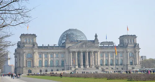 Foto: Reichstag in Berlin - Bild: LE/tra