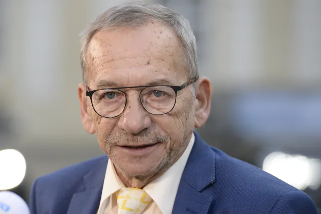 Senatspräsident Jaroslav Kubera (ODS) galt als einer der bedeutendsten Politiker Tschechiens, nun ist er überraschend im Alter von 72 Jahren gestorben. - Foto: ČTK