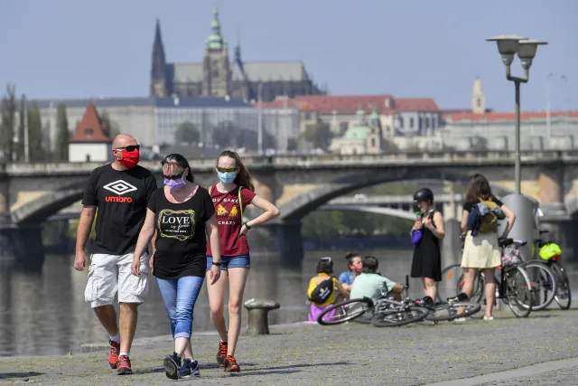 Prag füllt sich wieder mit Leben. Foto: ČTK/Šimánek Vít