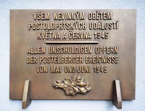 Die Gedenktafel in Postelberg (Postoloprty). Foto: Tschirner/Kosová