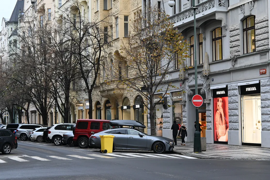Die Pařížská ist die teuerste Straße Prags. Foto: Magdalena Moser.