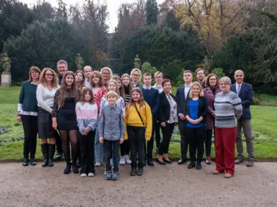 Die Sieger des Wettbewerbs im Garten der Deutschen Botschaft Prag. Foto: Bohemia Troppau