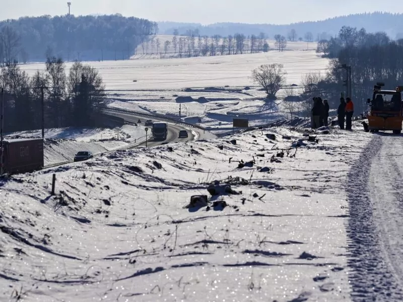 Autobahn D3 nähert sich der Grenze zu Österreich