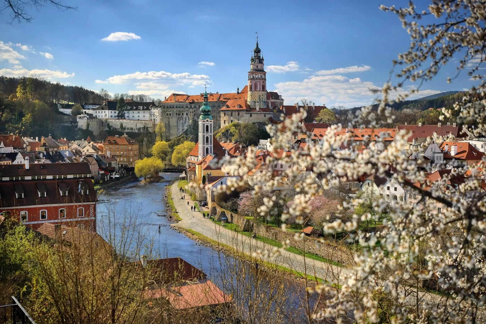 Am Samstag, den 5. April, öffnen die Burgen und Schlösser in Tschechien wieder ihre Pforten. Im Bild: Böhmisch Krummau (Český Krumlov). Foto: Archiv NPÚ/ fotgrafie Libora Sváčka