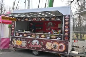 Auch das ungarische Gebäck Lángos ist in Tschechien sehr beliebt.